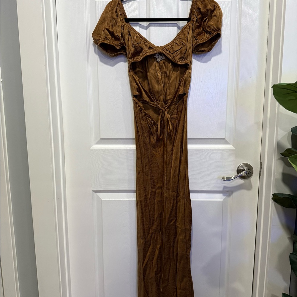 VRG GRL - Brown Cut-out Maxi Dress